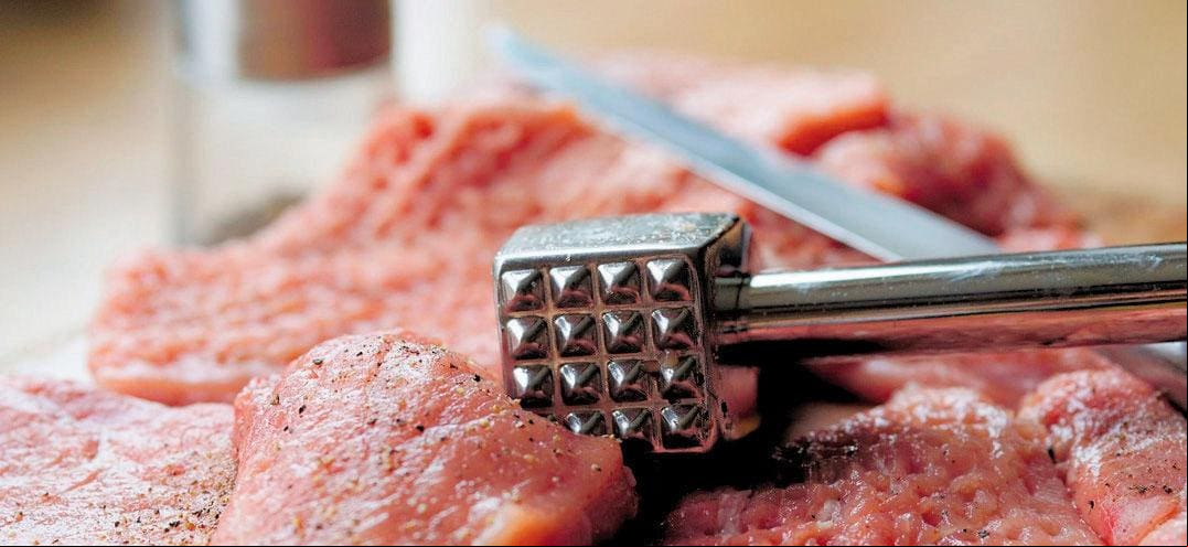 O texto deixou de fora as carnes da lista de produtos da cesta básica nacional