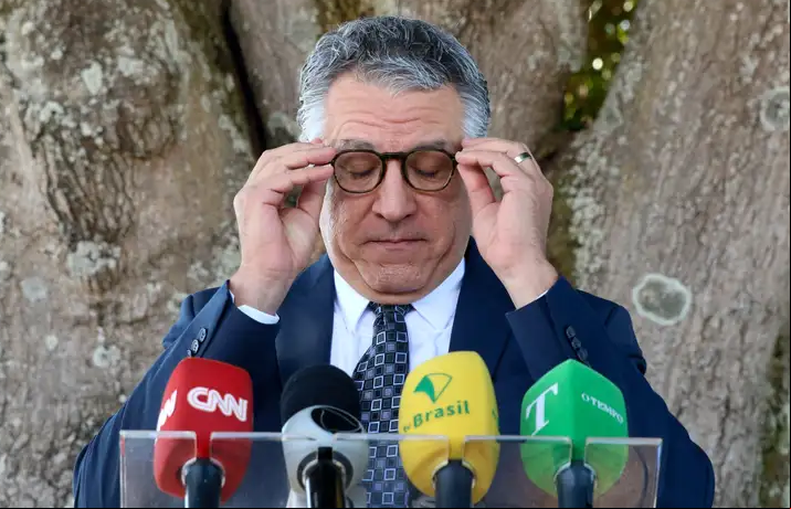 O ministro das Relações Institucionais, Alexandre Padilha