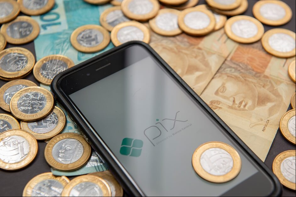 Transferência foi realizada no dia 16 de setembro por uma jornalista e empresária, que digitou incorretamente um número da chave Pix ao tentar enviar o dinheiro ao seu marido