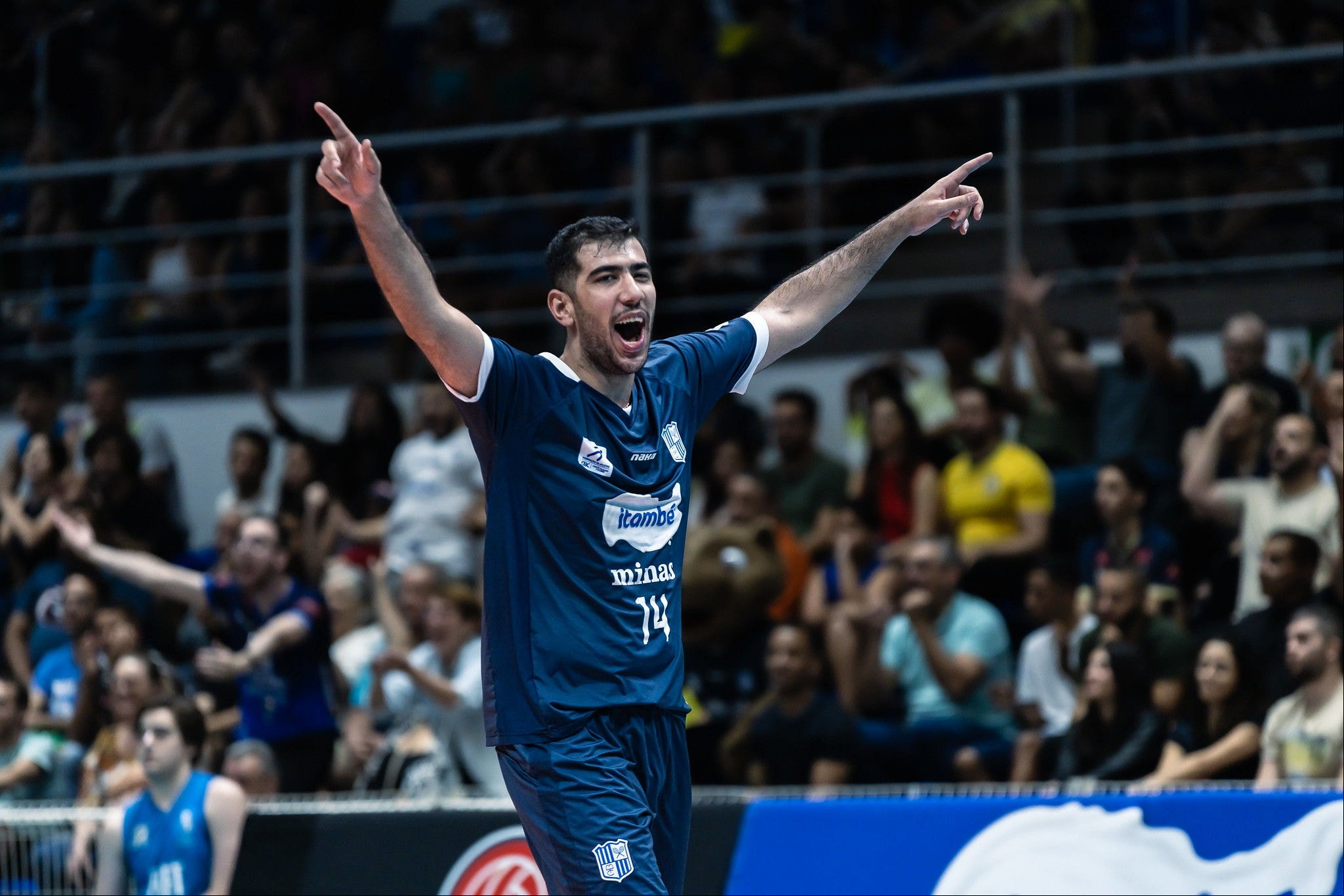 Levantador Javad Karimi, reforço do Itambé Minas para a temporada