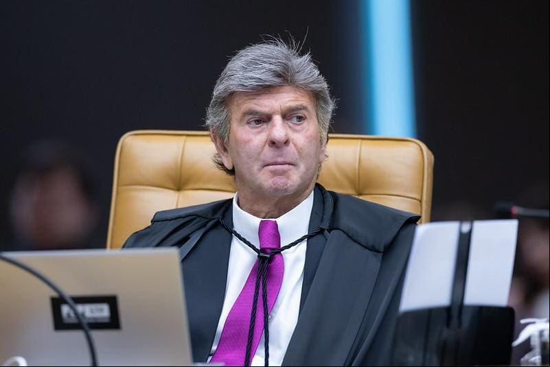 53661070089_d649b9de8f_cjpg O ministro Luiz Fux tem até 90 dias para devolver o processo para julgamento e votar. O voto dele pode formar maioria favorável à decisão que atende o governo ou abrir divergência