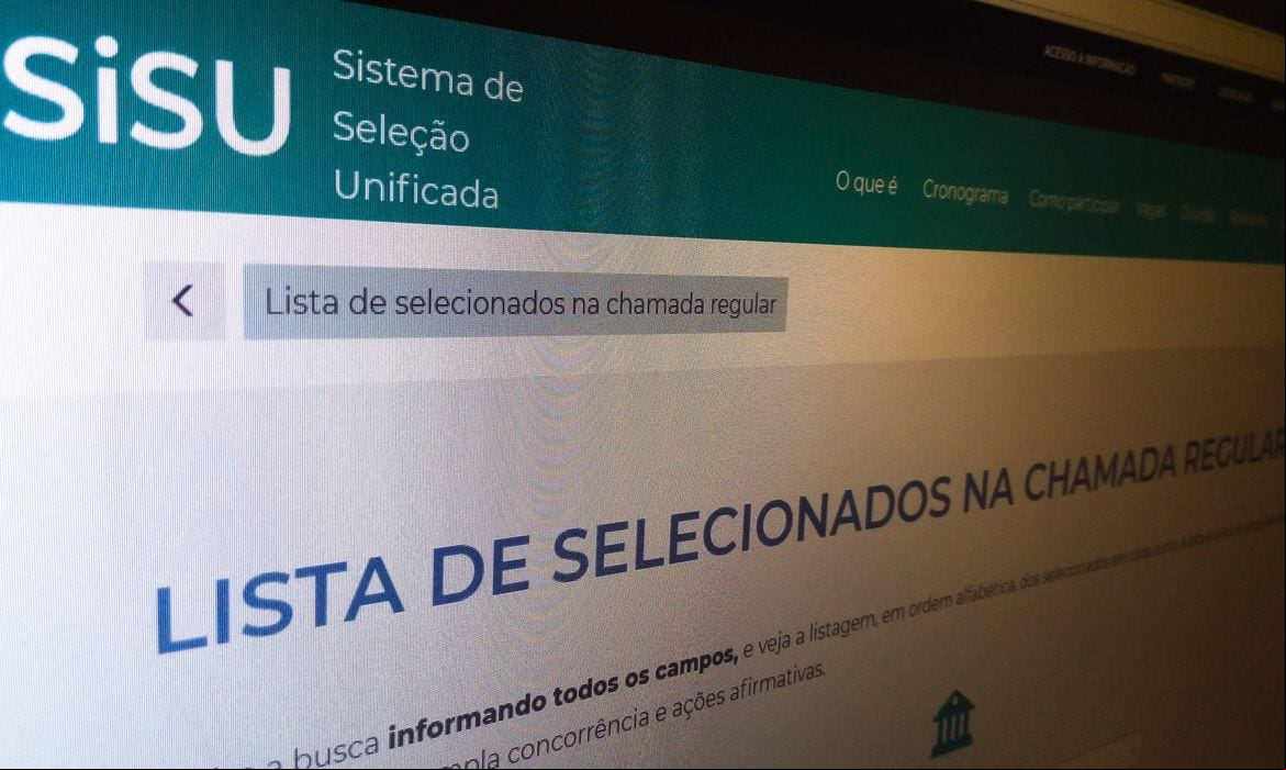 Página do Sisu: ferramenta que oferece vagas em universidades públicas sem vestibular, usando as notas do Enem O Sisu é um sistema do governo federal que permite a entrada dos candidatos em universidades públicas