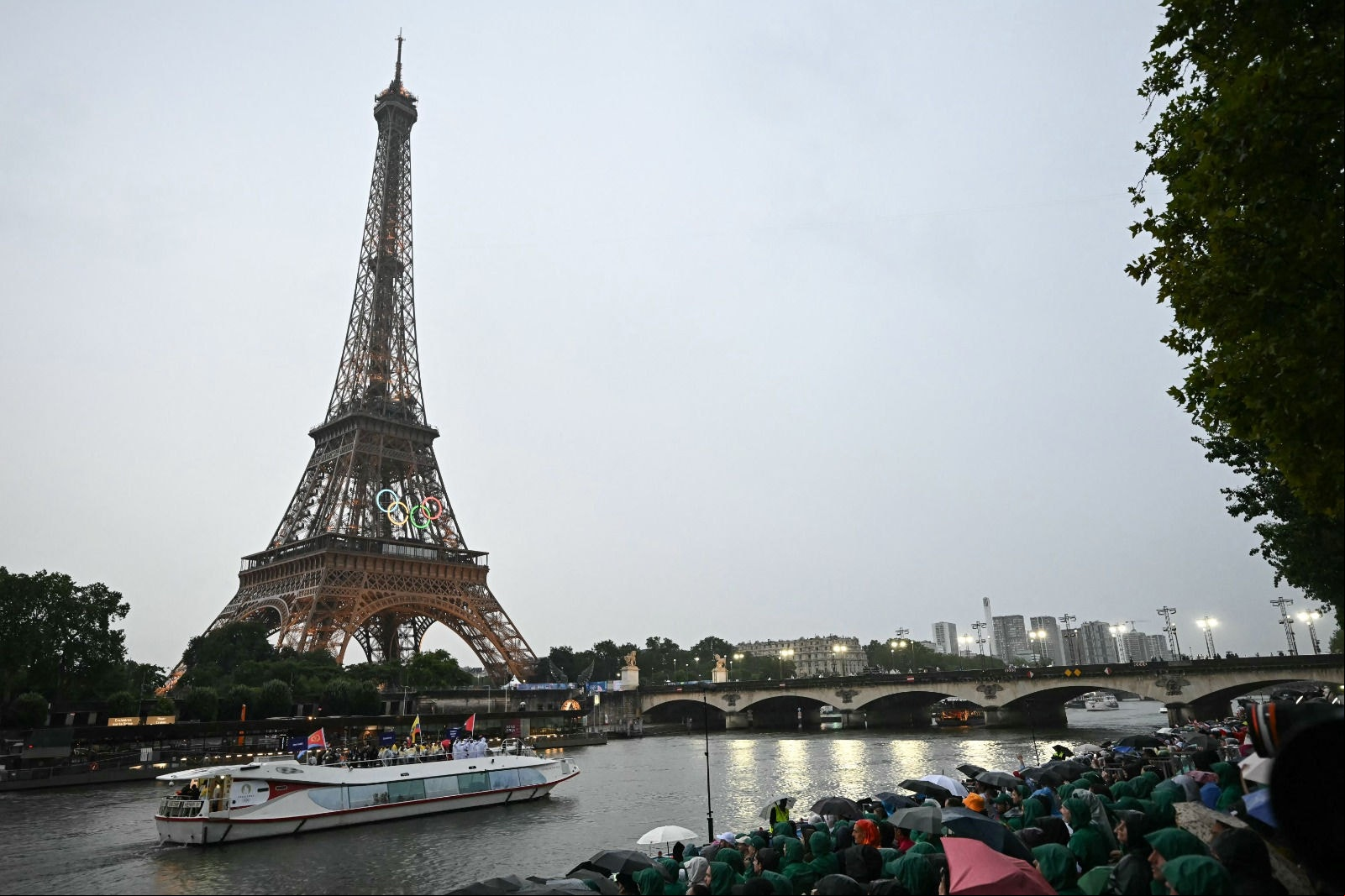 Após as Olimpíadas, Paris se prepara para abertura das Paralimpíadas