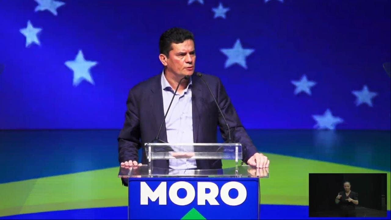 Sergio Moro assina filiação ao Podemos em ato em Brasília