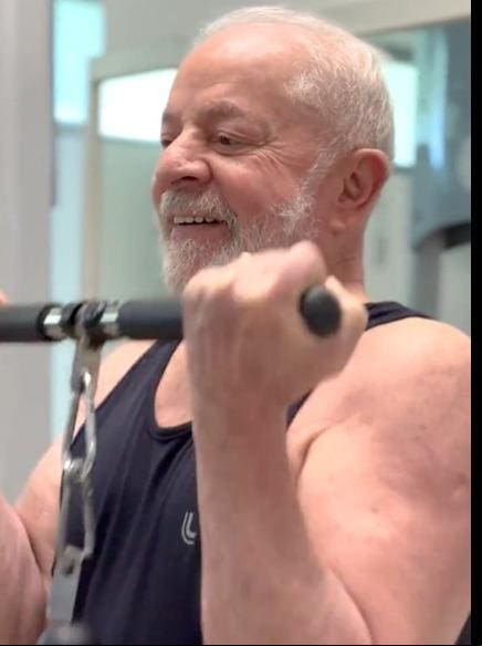 Lula malhando Lula malhando