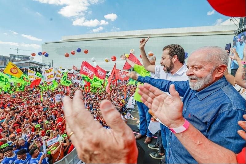 53692208703_b07d7e6b84_cjpg O presidente Lula durante ato em comemoração do 1º de Maio, Dia do Trabalhador, na Neo Química Arena, São Paulo