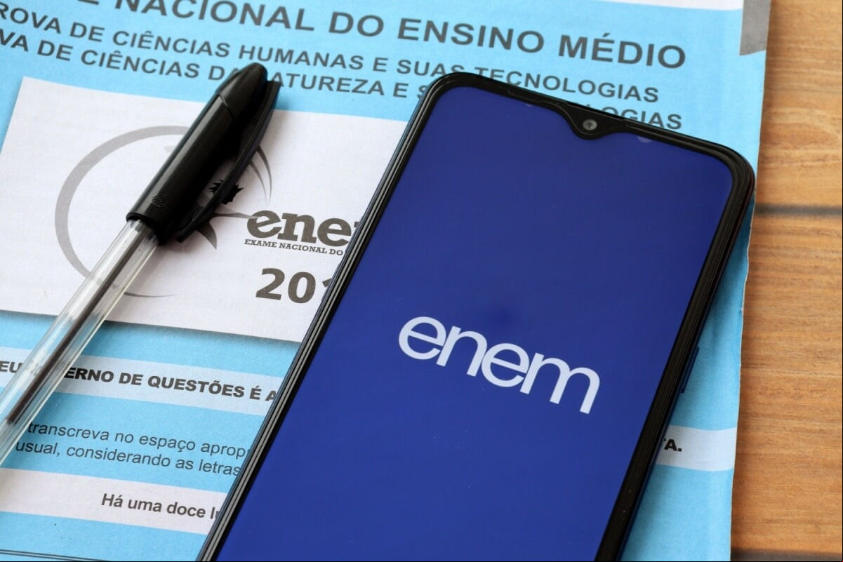 Estudantes podem solicitar a isenção da taxa de inscrição do Enem