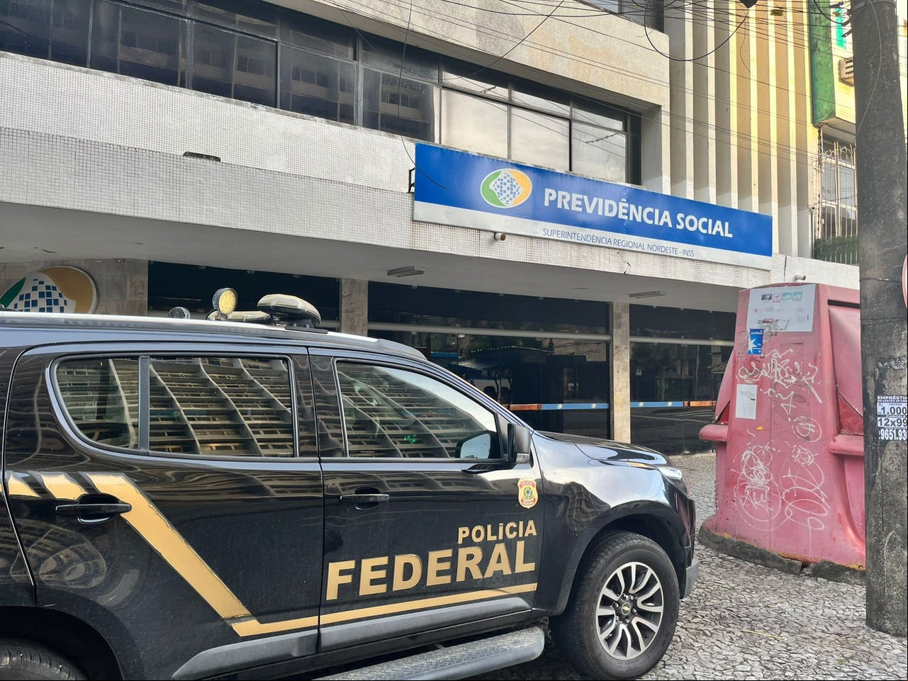 A Operação Sem Desconto, realizada em conjunto pela PF e pela CGU, identificou um esquema de descontos irregulares em aposentadorias e pensões no INSS