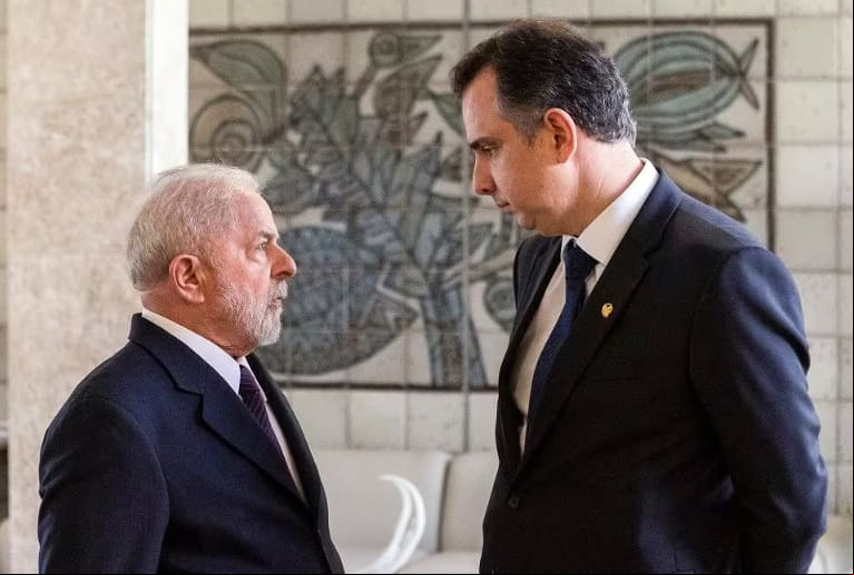 Presidente Lula (PT) em reunião com o presidente do Senado, Rodrigo Pacheco (PSD-MG)