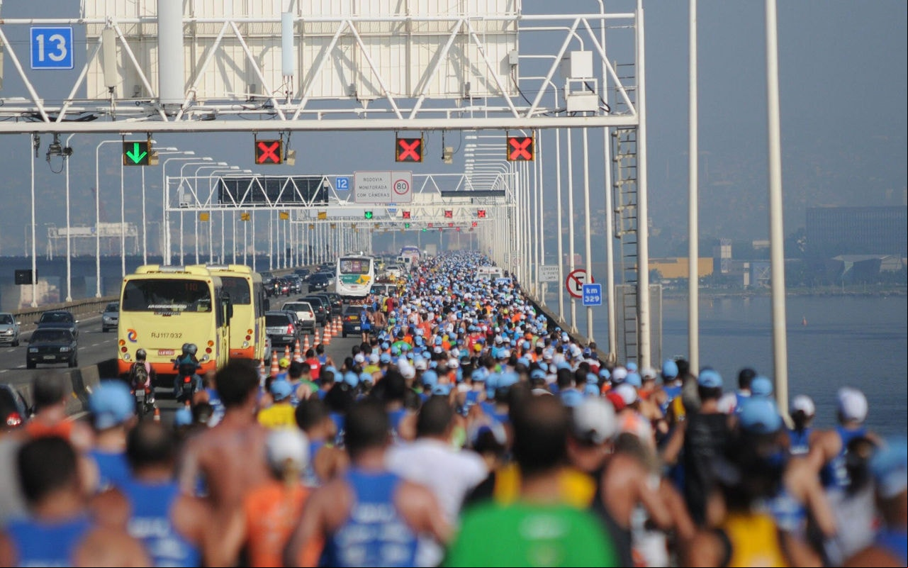 Ediçãso da corrida na ponte Rio-Niterói (Foto: Divulgação / Desafio da Ponte)