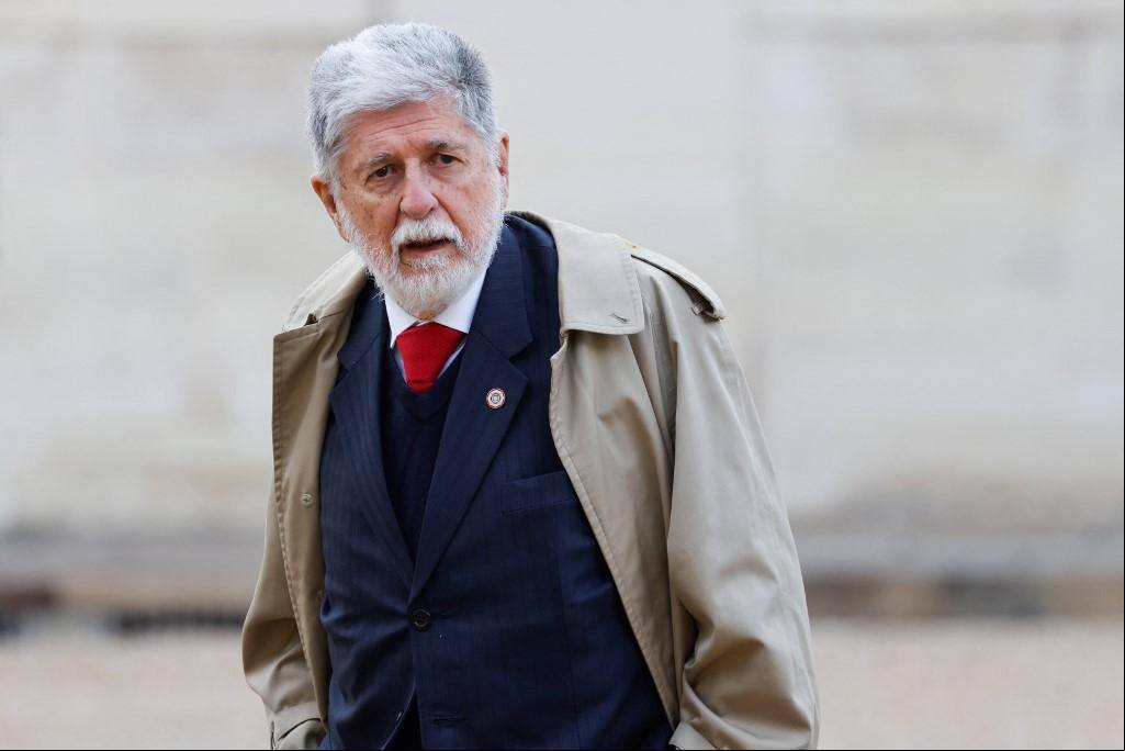 Celso Amorim chega para conferência humanitária internacional para civis em Gaza, em Paris, em 9 de novembro de 2023 Celso Amorim chega para conferência humanitária internacional para civis em Gaza, em Paris, em 9 de novembro de 2023