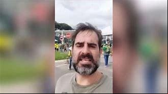 Raif Gibran Filho, que é sócio do Restaurante Rústico , em Alto Paraíso de Goiás, fugiu da PF Raif Gibran Filho, que é sócio do Restaurante Rústico , em Alto Paraíso de Goiás, fugiu da PF