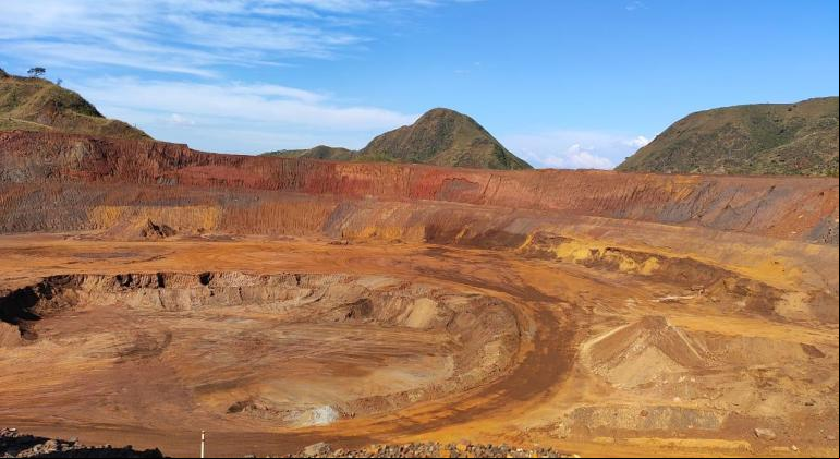 Interdição havia sido imposta após fiscais ambientais da PBH encontrarem indícios de mineração ilegal na Serra do Curral, em BH 