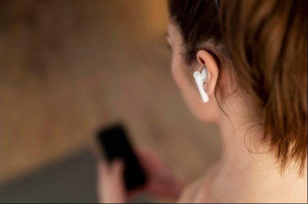 A escolha de um fone de ouvido intra auricular deve levar em consideração o conforto