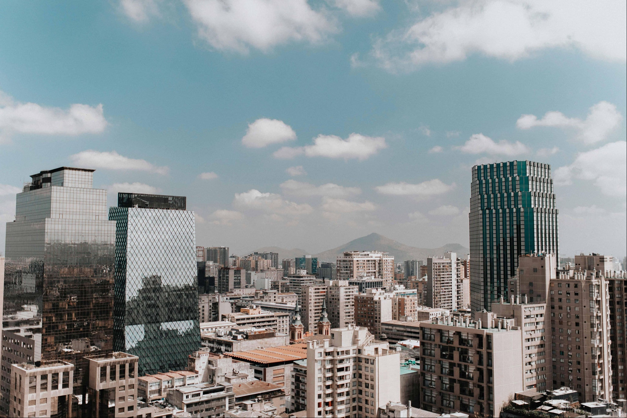 Santiago, capital do Chile, ará a receber grande quantidade de voos direto de Belo Horizonte