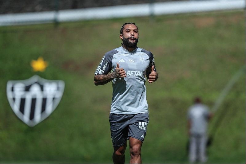 Volante Otávio teve atuações elogiadas nas últimas partidas pelo Atlético